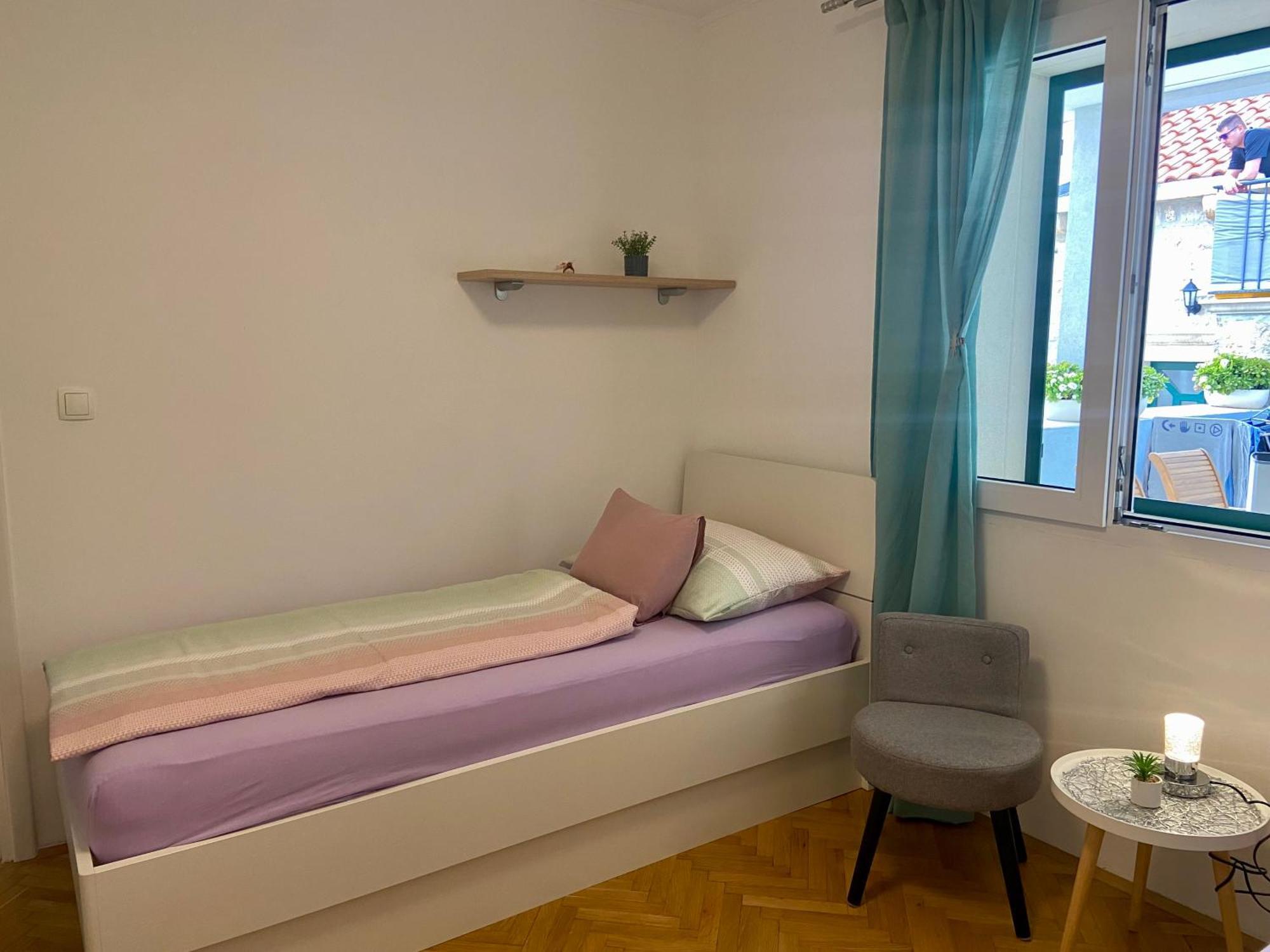 Apartment Simon - Old Stone Charm, Central Bol Life Buitenkant foto