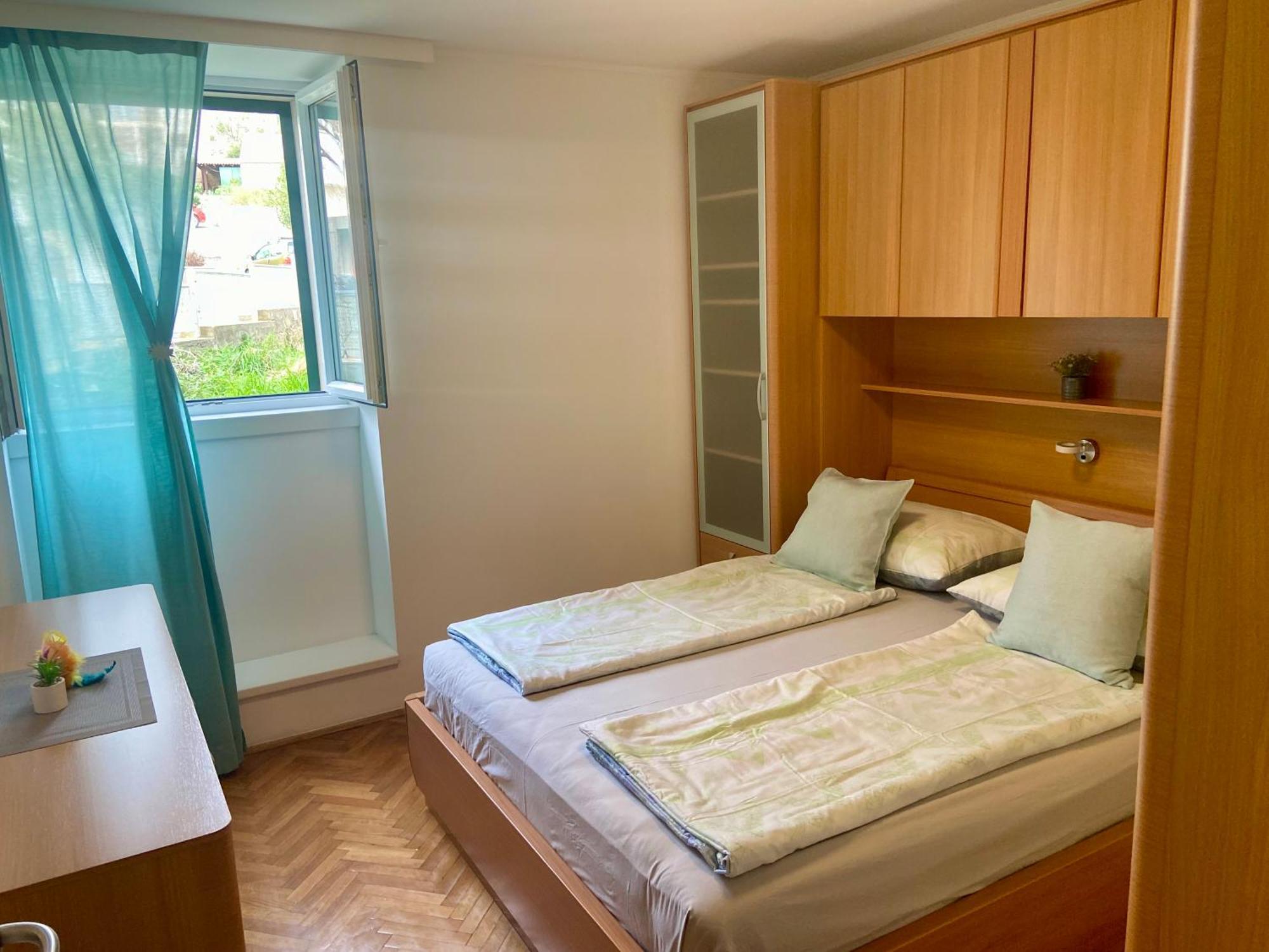 Apartment Simon - Old Stone Charm, Central Bol Life Buitenkant foto
